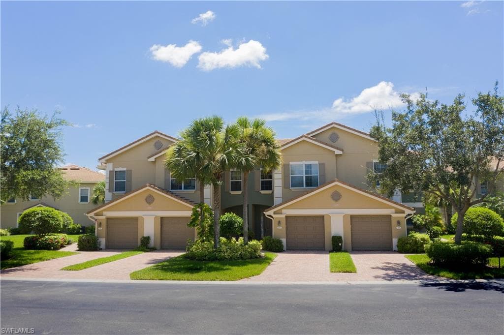 3181 Cottonwood BEND 901 FORT MYERS, FL 33905