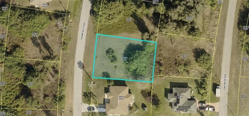 395 Pennfield AVE LEHIGH ACRES, FL 33974