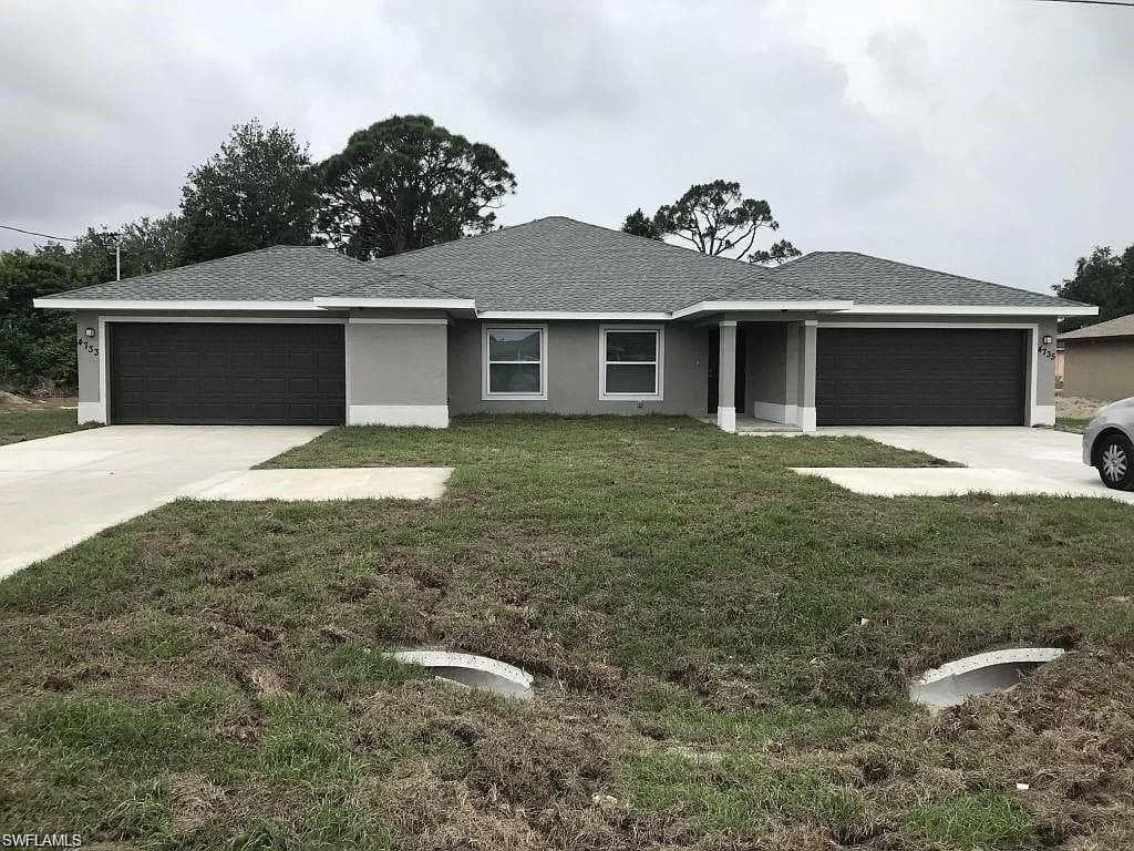 1129 Gordon AVE S 1131 LEHIGH ACRES, FL 33973