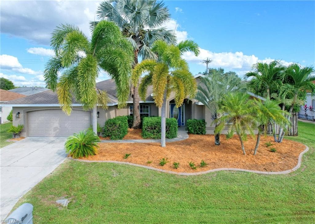 1233 SE 22nd PL CAPE CORAL, FL 33990