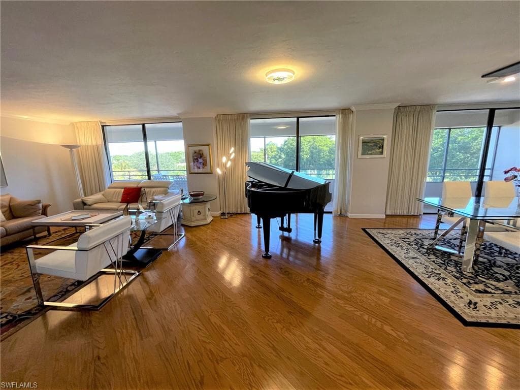 5260 S Landings DR 409 FORT MYERS, FL 33919