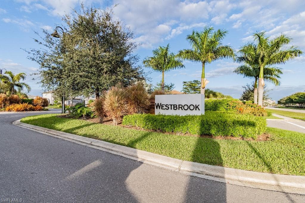 9300 Bramley TER FORT MYERS, FL 33967