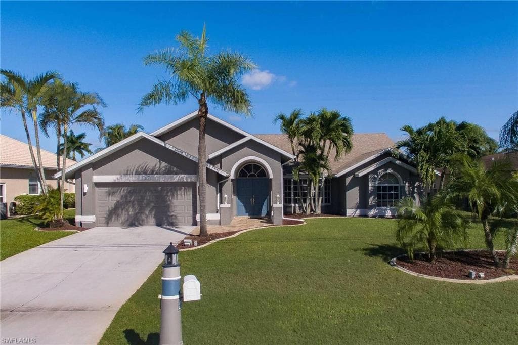 1313 SE 21st ST CAPE CORAL, FL 33990