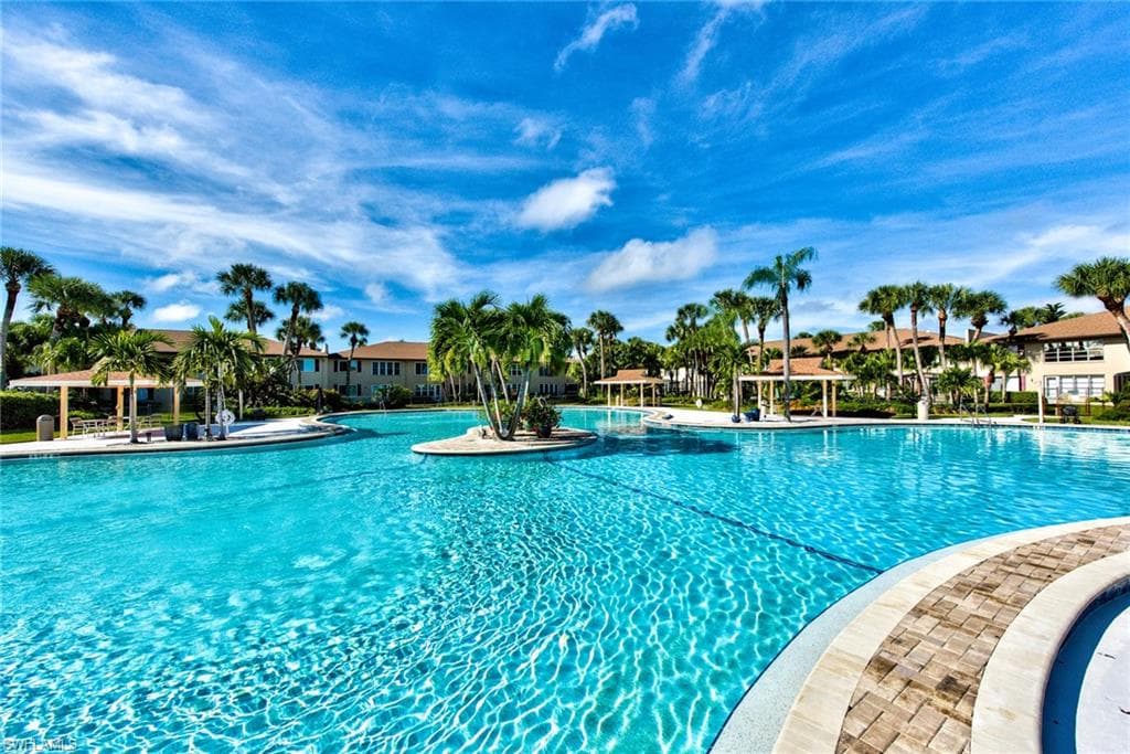 4020 Ice Castle WAY 4 NAPLES, FL 34112