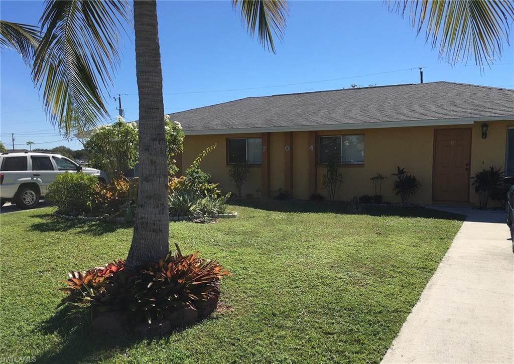 704 SE 9th ST B CAPE CORAL, FL 33990