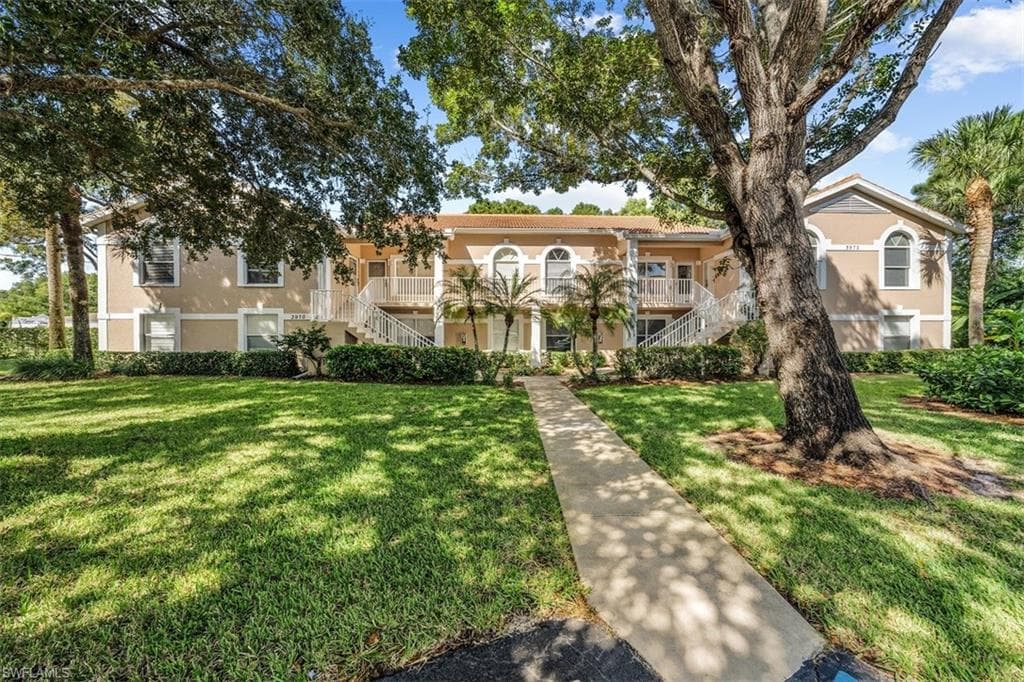 3970 Leeward Passage CT 201 BONITA SPRINGS, FL 34134