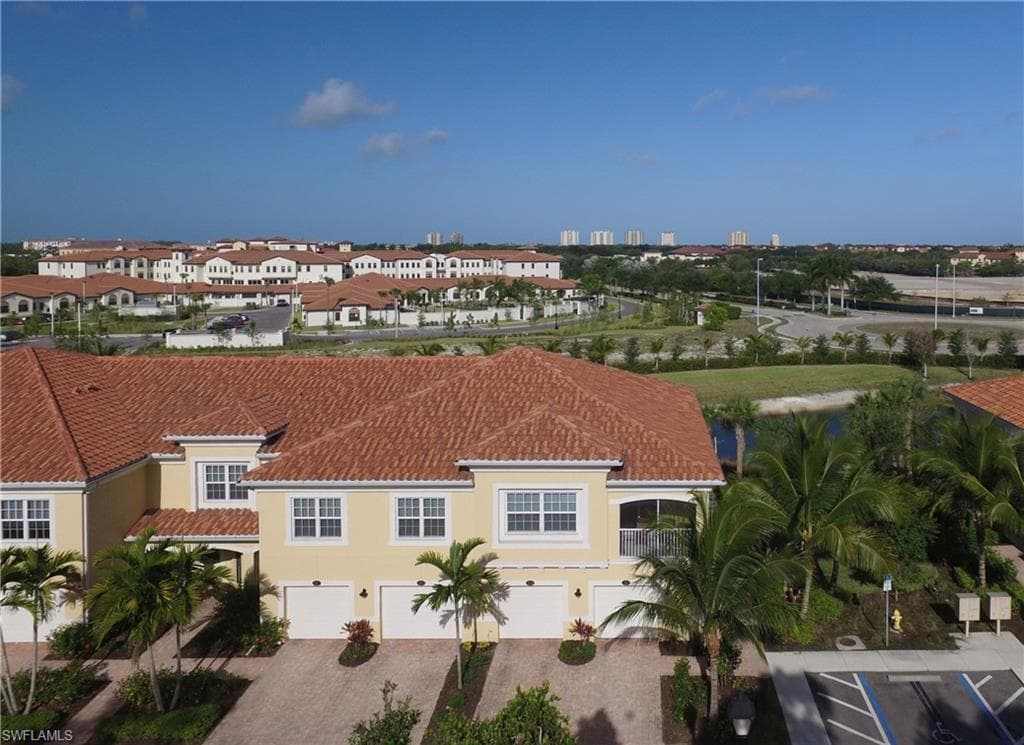 23560 Alamanda DR 204 ESTERO, FL 34135