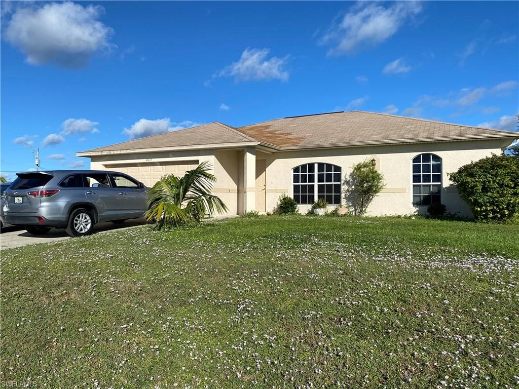 2035 NE 8th PL CAPE CORAL, FL 33909