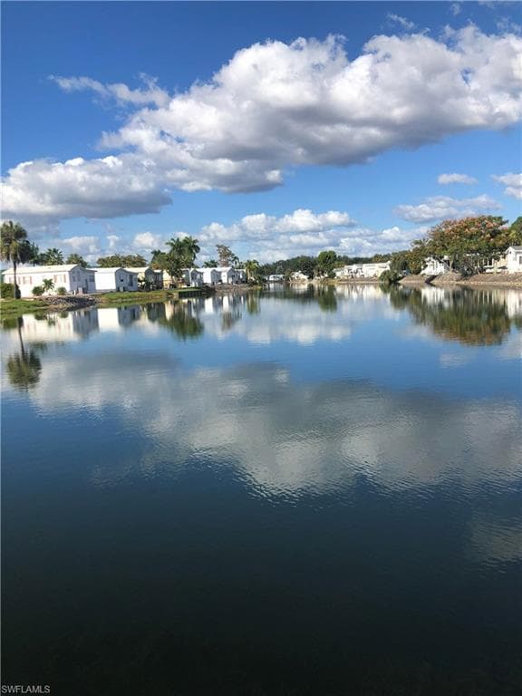 293 Imperial Wildern BLVD 293 NAPLES, FL 34114