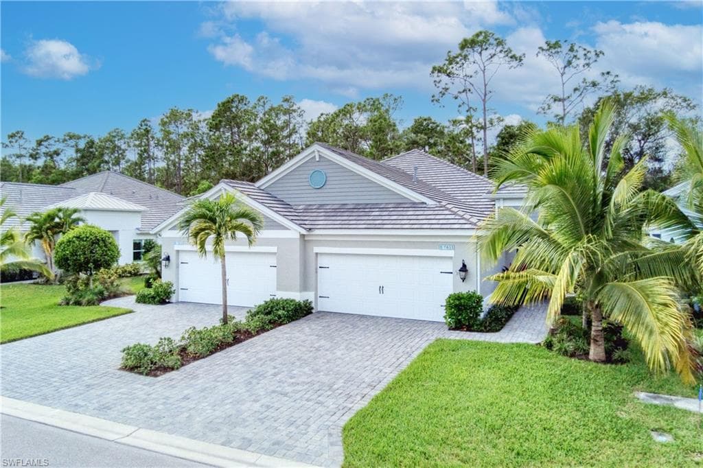 11655 Solano DR FORT MYERS, FL 33966