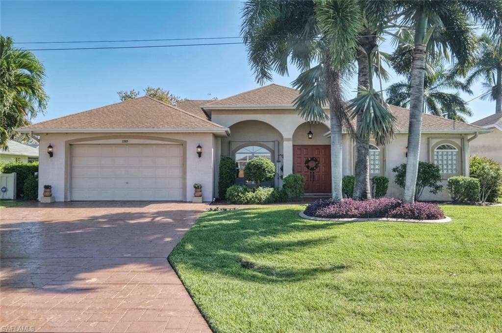 2205 SE 5th AVE CAPE CORAL, FL 33990