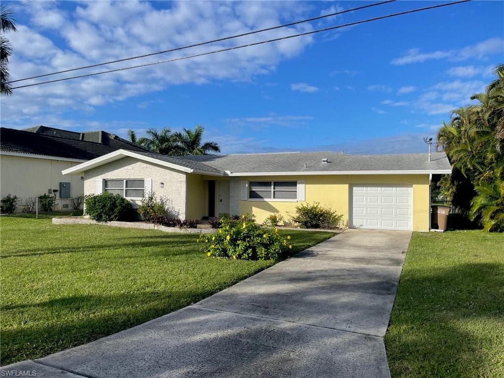 5320 Coral AVE CAPE CORAL, FL 33904