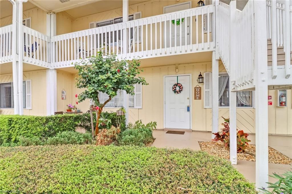 4617 Bayshore DR H5 NAPLES, FL 34112