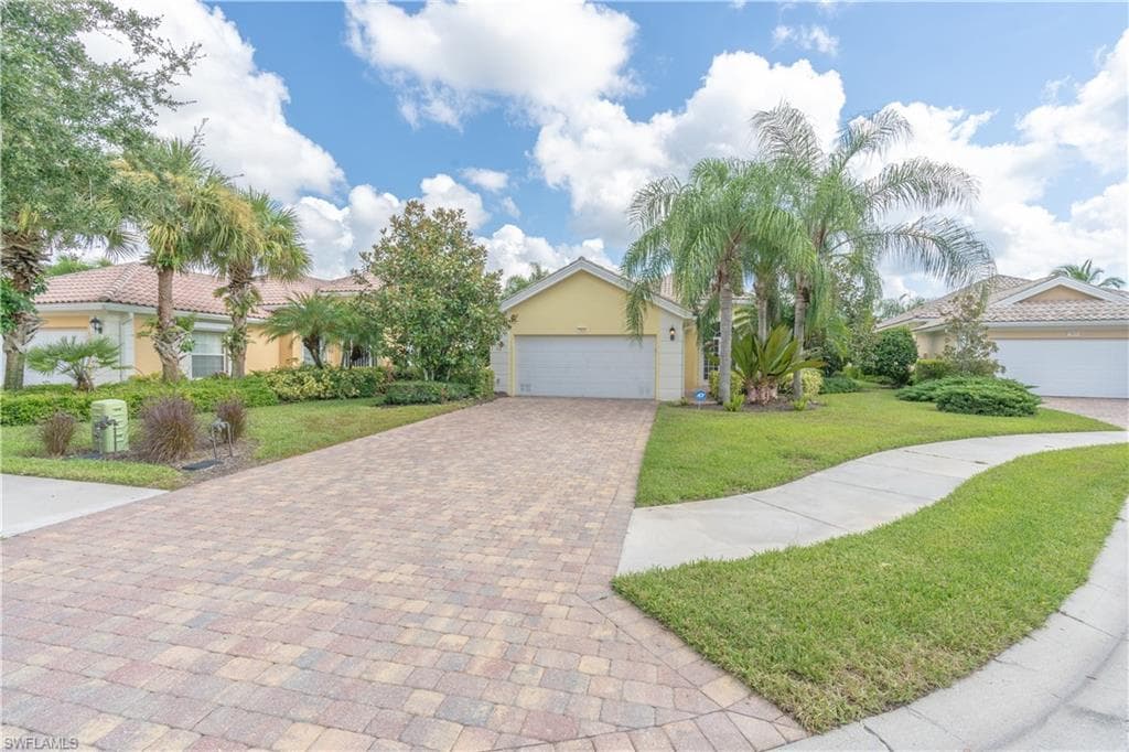 7829 Orvieto CT NAPLES, FL 34114
