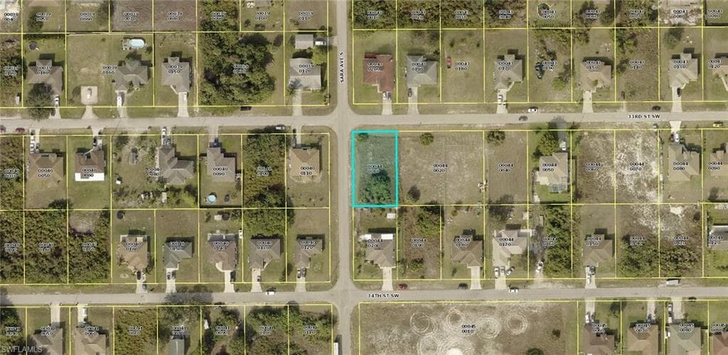 3319 33rd ST SW LEHIGH ACRES, FL 33976