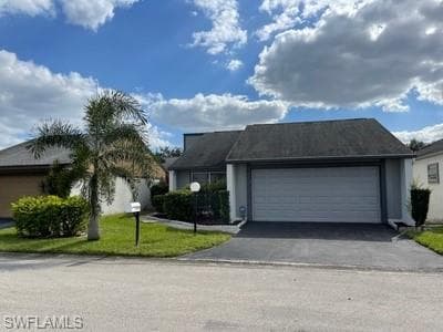 9793 Maplecrest CIR LEHIGH ACRES, FL 33936