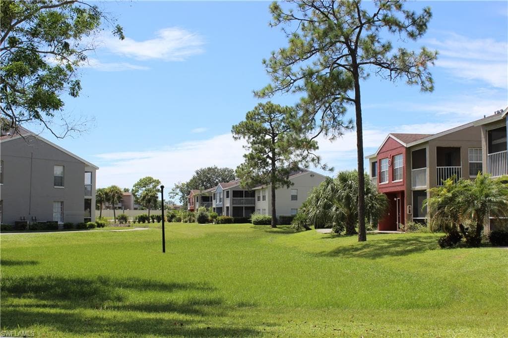 124 Santa Clara DR 3 NAPLES, FL 34104