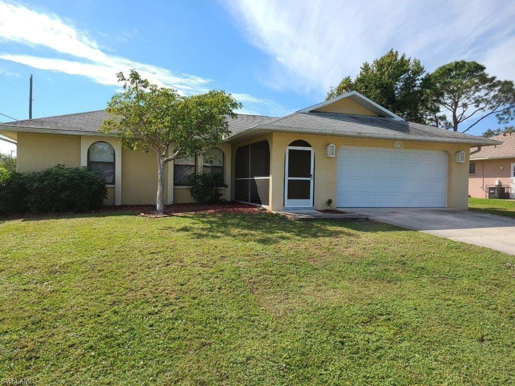 2224 SE 3rd ST CAPE CORAL, FL 33990