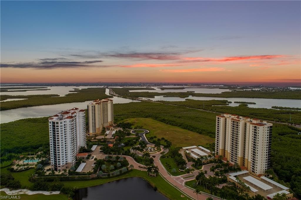 1060 Borghese LN 1106 NAPLES, FL 34114