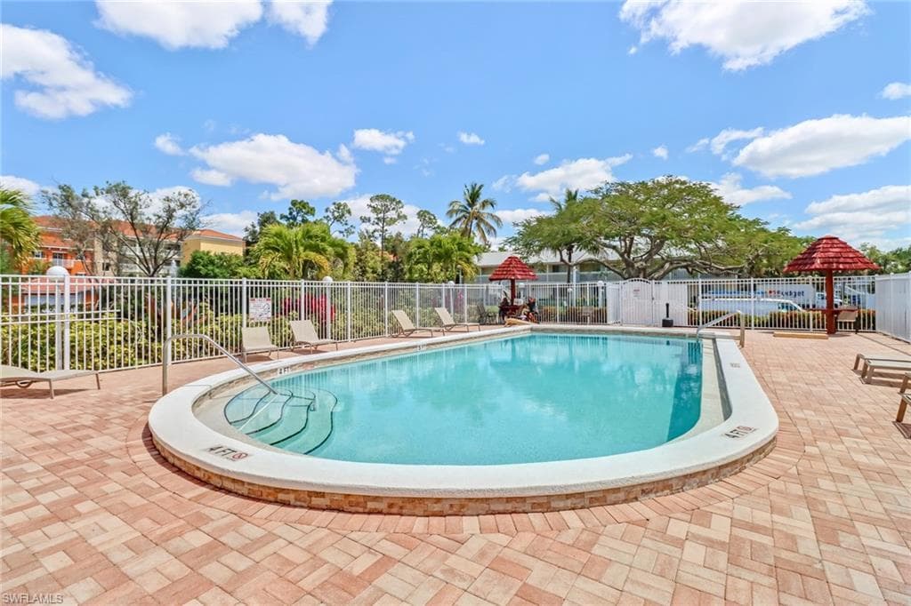 4625 Bayshore DR D14 NAPLES, FL 34112