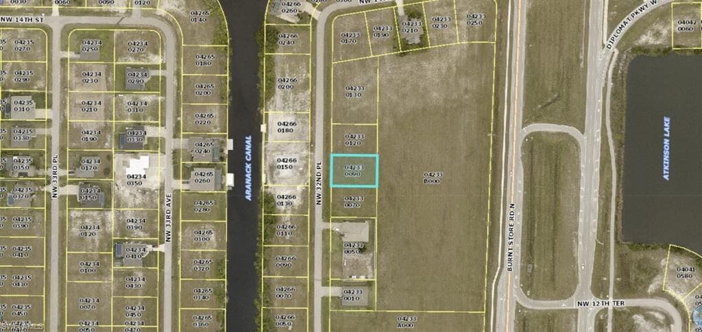 1235 NW 32nd PL CAPE CORAL, FL 33993