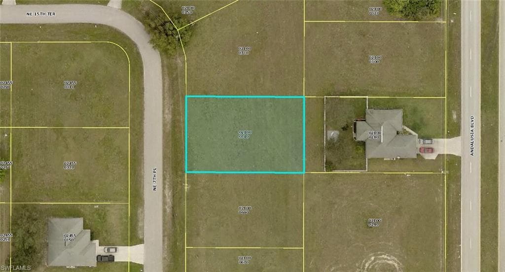 1513 NE 7th PL CAPE CORAL, FL 33909
