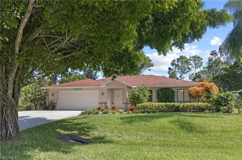 18205 Useppa RD FORT MYERS, FL 33967