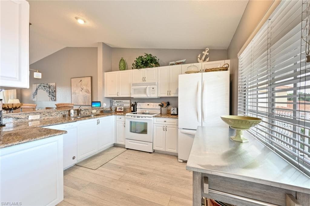 1787 Reuven CIR 1002 NAPLES, FL 34112