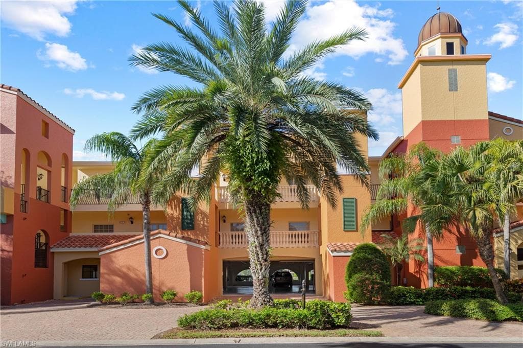 22310 Piazza Doria LN 304 ESTERO, FL 33928