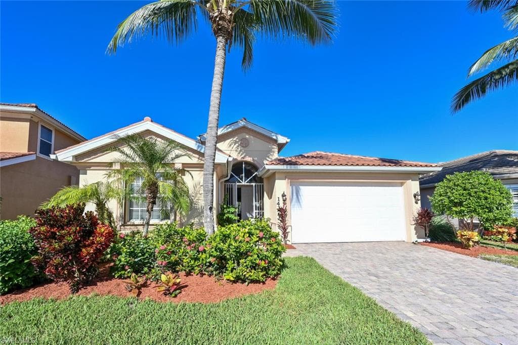 14373 Manchester DR NAPLES, FL 34114