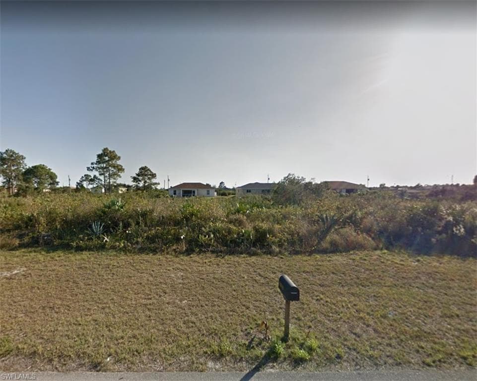 2911 66th ST W LEHIGH ACRES, FL 33971