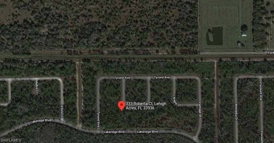 333 Roberta CT LEHIGH ACRES, FL 33972
