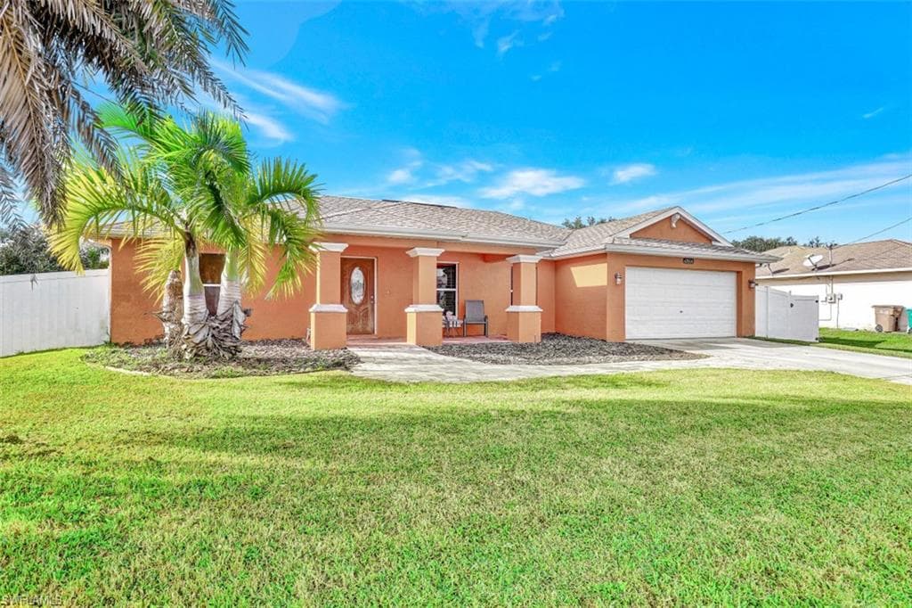 2854 3rd PL CAPE CORAL, FL 33993