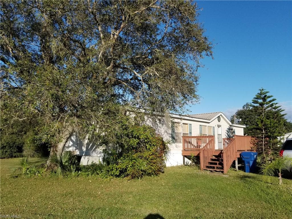 1673 Dublin CIR MOORE HAVEN, FL 33471