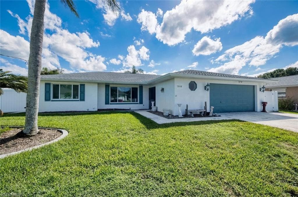 310 Strasburg DR PORT CHARLOTTE, FL 33954
