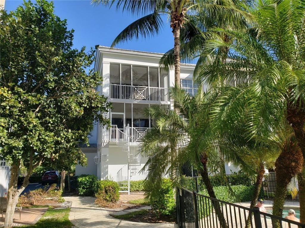 3921 Kens WAY 2305 BONITA SPRINGS, FL 34134