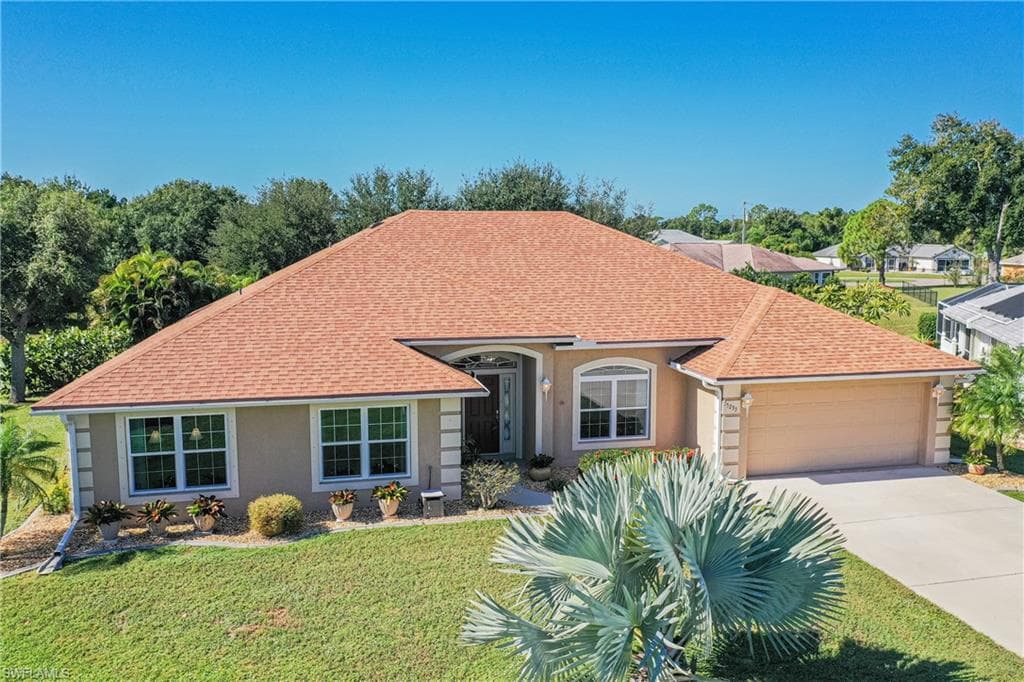 25233 Padre LN PUNTA GORDA, FL 33983