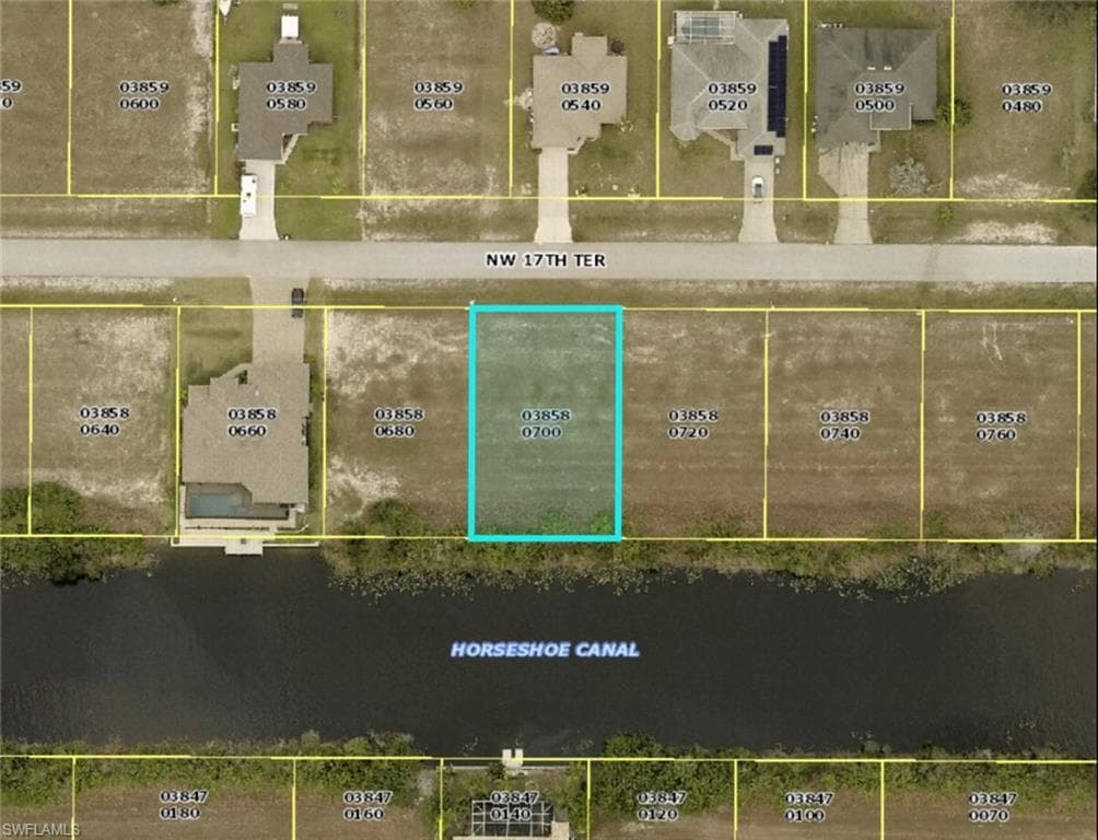 1624 NW 17th TER CAPE CORAL, FL 33993