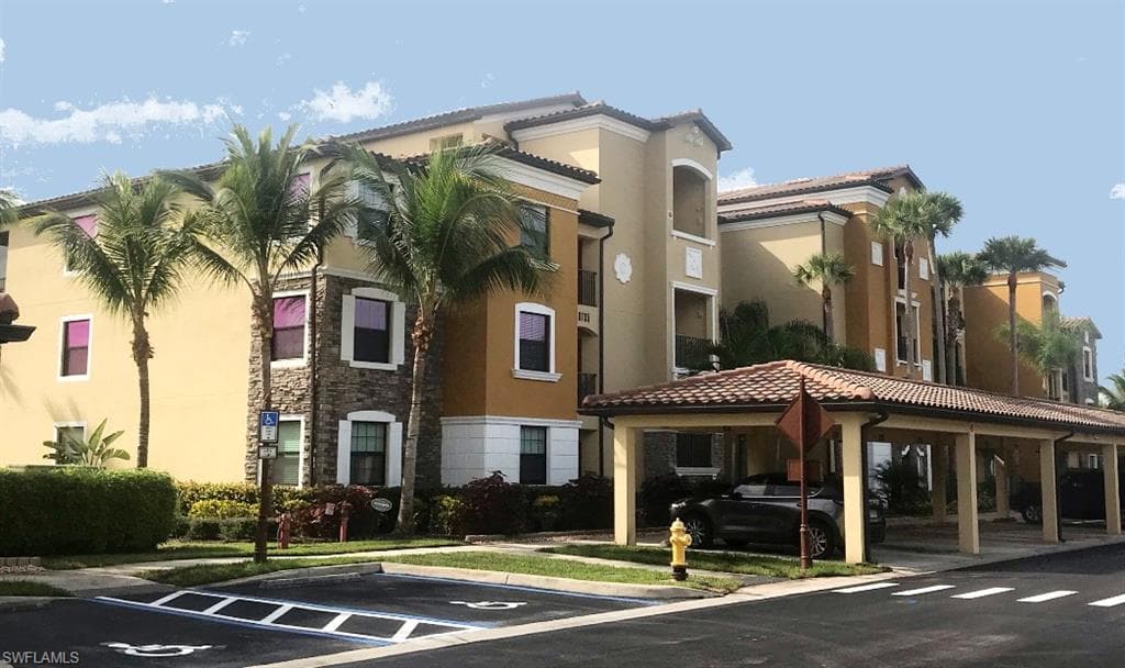 9735 Acqua CT 637 NAPLES, FL 34113