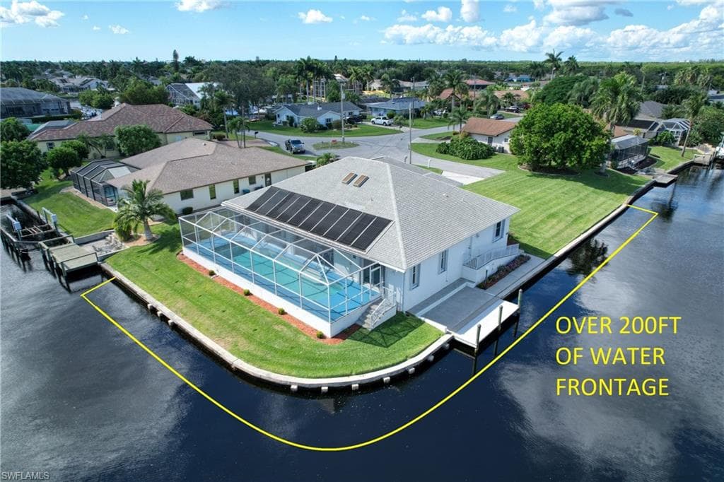 2538 SE 24th PL CAPE CORAL, FL 33904