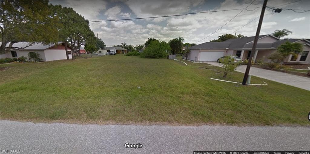 309 SE 8th TER CAPE CORAL, FL 33990