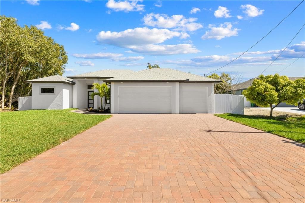 113 NW 10th AVE CAPE CORAL, FL 33993