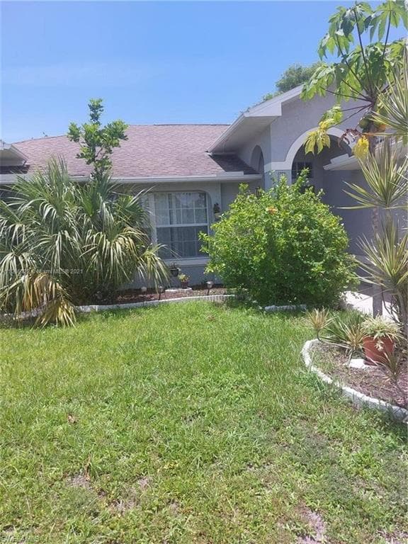 1828 SW 3rd PL CAPE CORAL, FL 33991