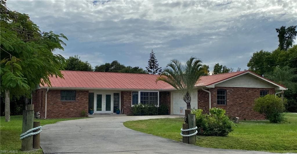 7499 Barrancas AVE BOKEELIA, FL 33922
