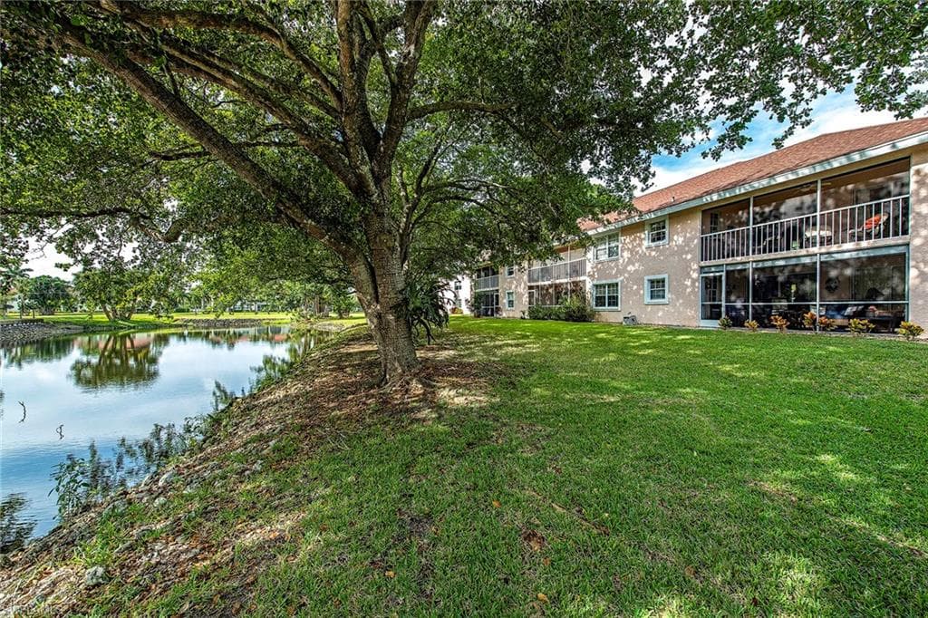 491 Quail Forest BLVD C-200 NAPLES, FL 34105