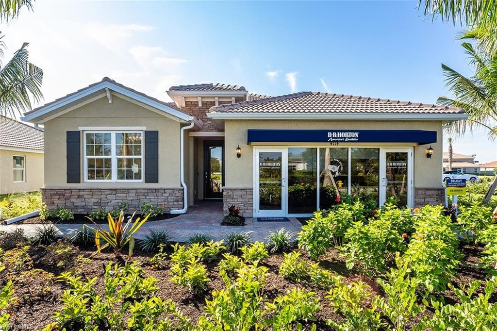 4114 Dutchess Park RD FORT MYERS, FL 33916