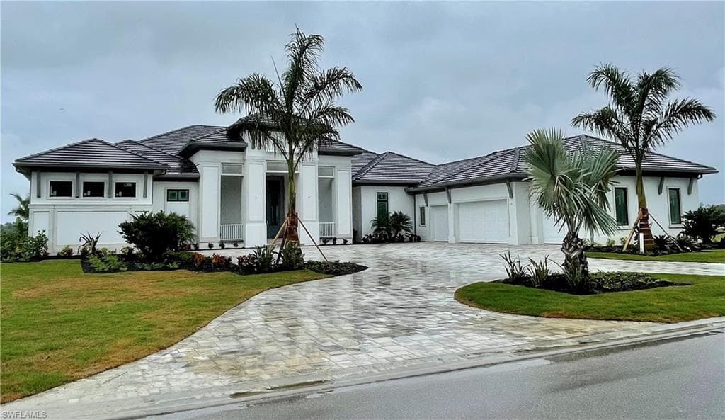 18290 Blue Eye LOOP FORT MYERS, FL 33913