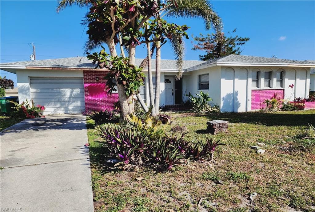 1119 SE 37th ST CAPE CORAL, FL 33904
