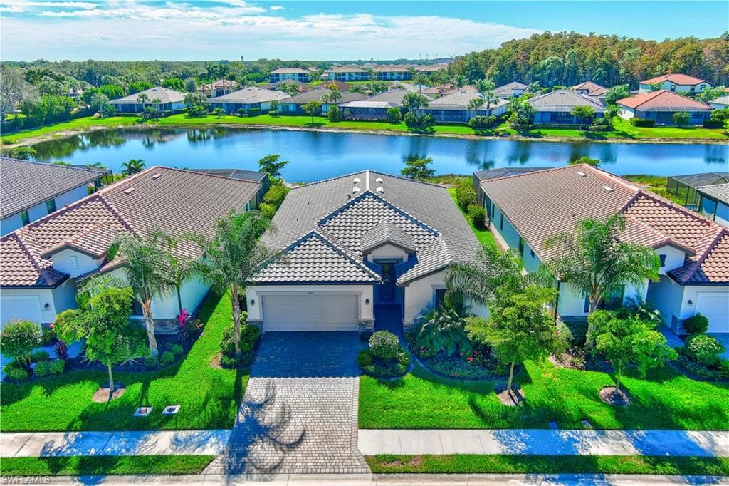 11925 Silver Cobblestone WAY FORT MYERS, FL 33913