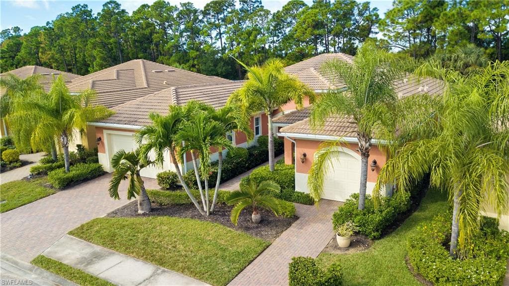 10526 Azzurra DR FORT MYERS, FL 33913